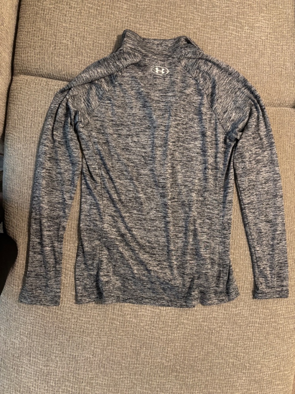 Under armor pullover - Picture 2 of 2
